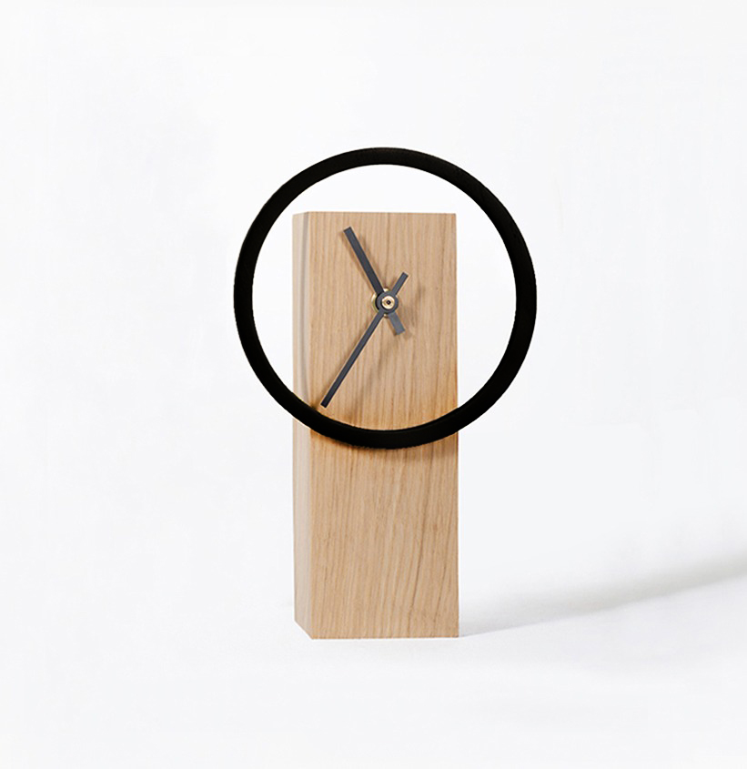 Horloge Cyclock design nuit noire